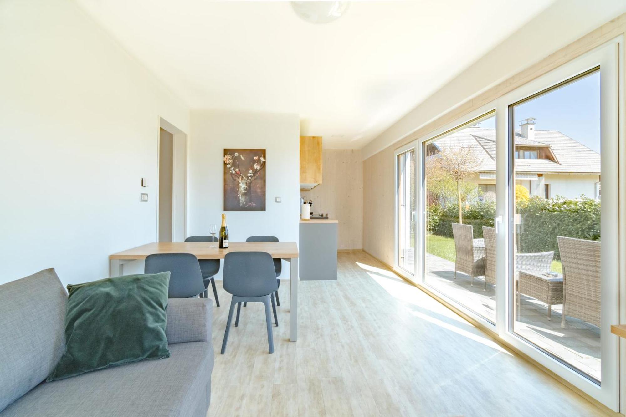 Deluxe Apartments בלד מראה חיצוני תמונה